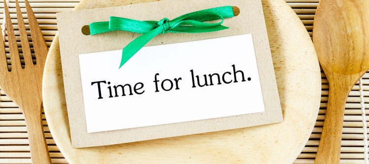 Bí quyết dành thời gian nghỉ trưa hiệu quả nơi công sở