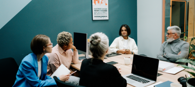 Bí quyết gắn kết với nhân viên